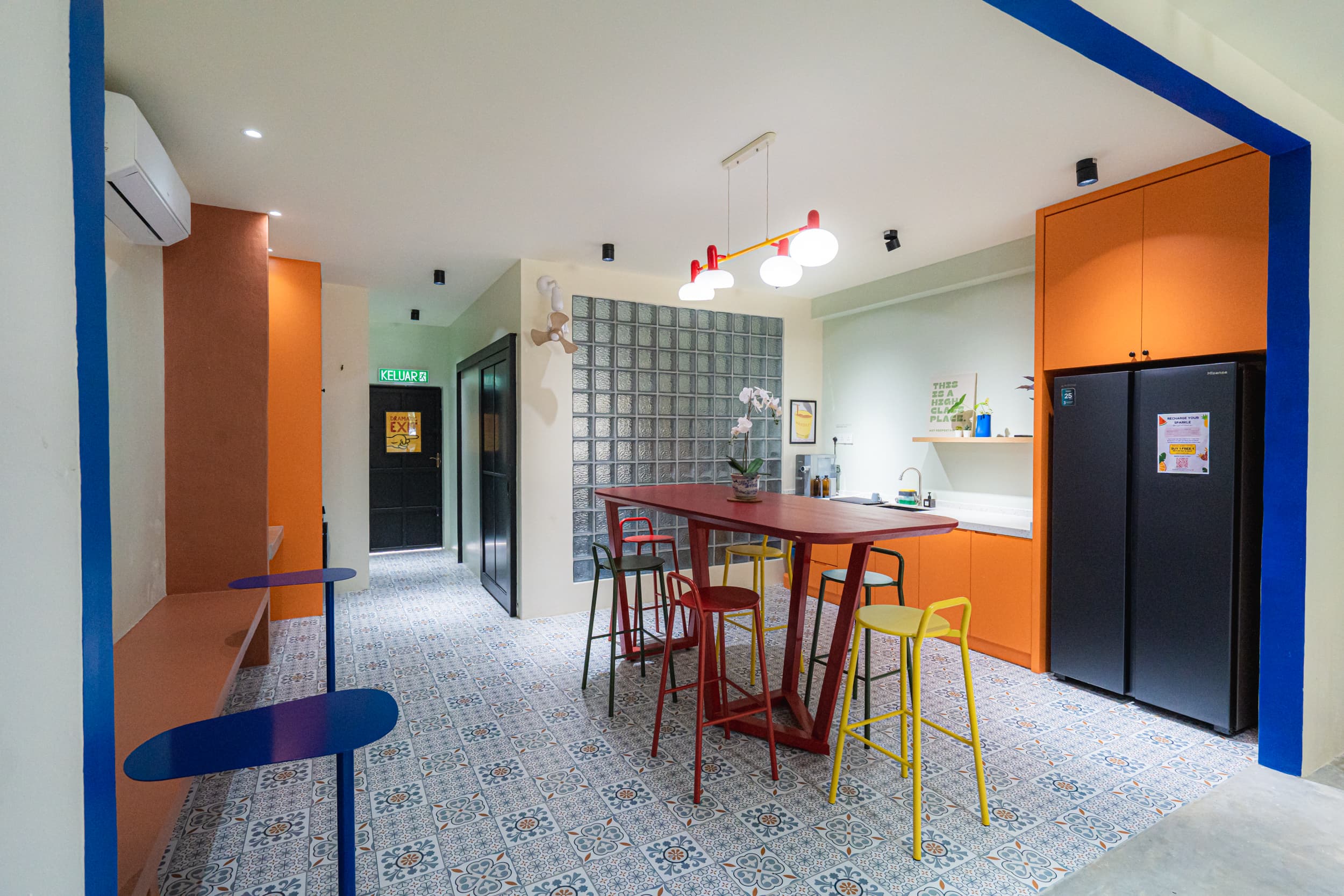 Lot 78 Lounge